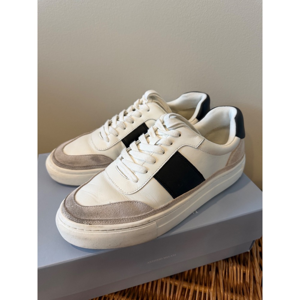 Antonio Melani Laurel White Leather Suede Low Top Sneakers Women 8.5M Black Trim